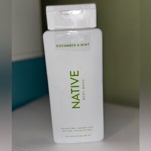 BUNDLE OF TWO bottles of Native Cucumber & Mint Body Wash - White and Green